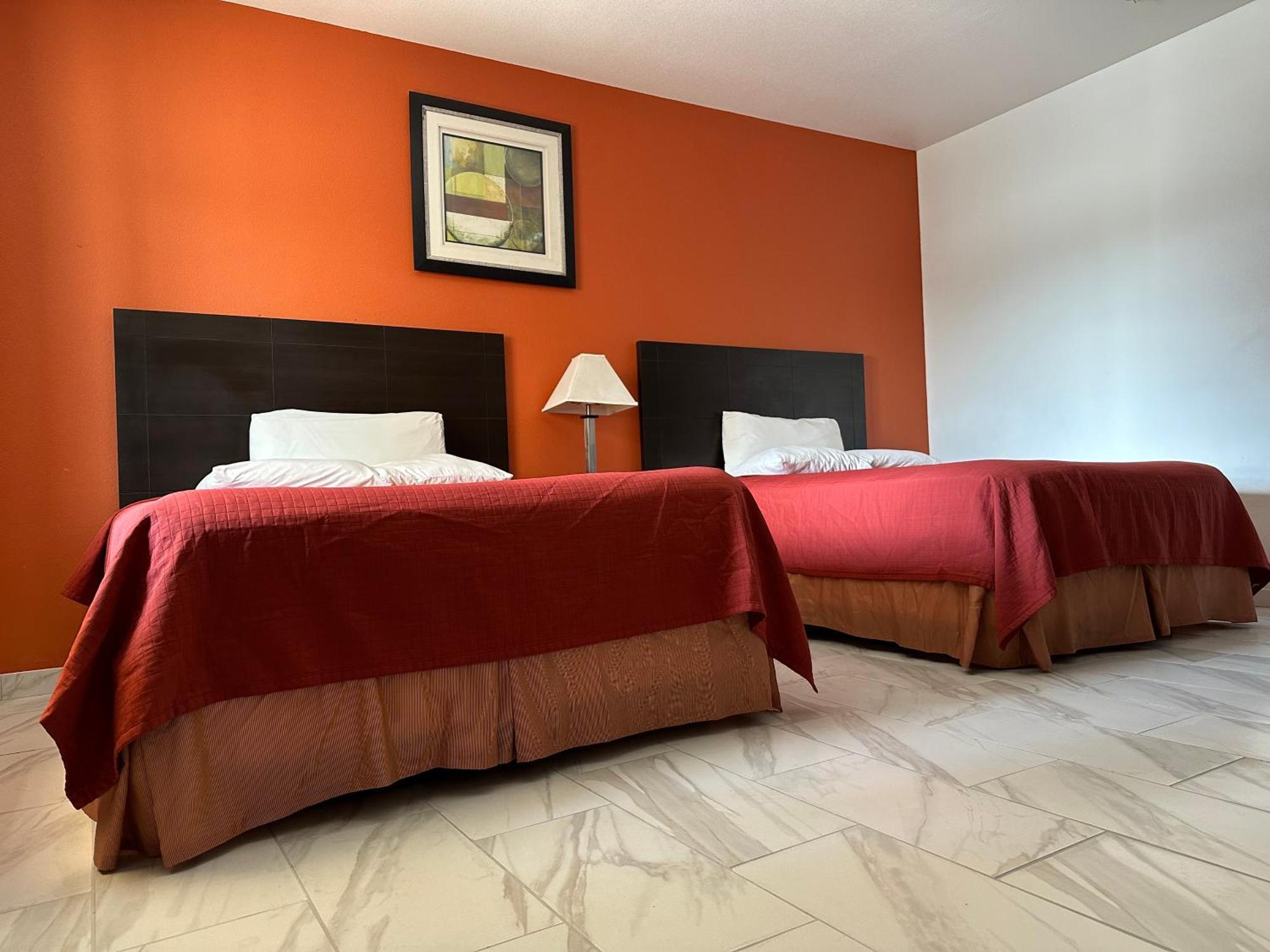 Lux Inn And Suites Three Rivers Zewnętrze zdjęcie