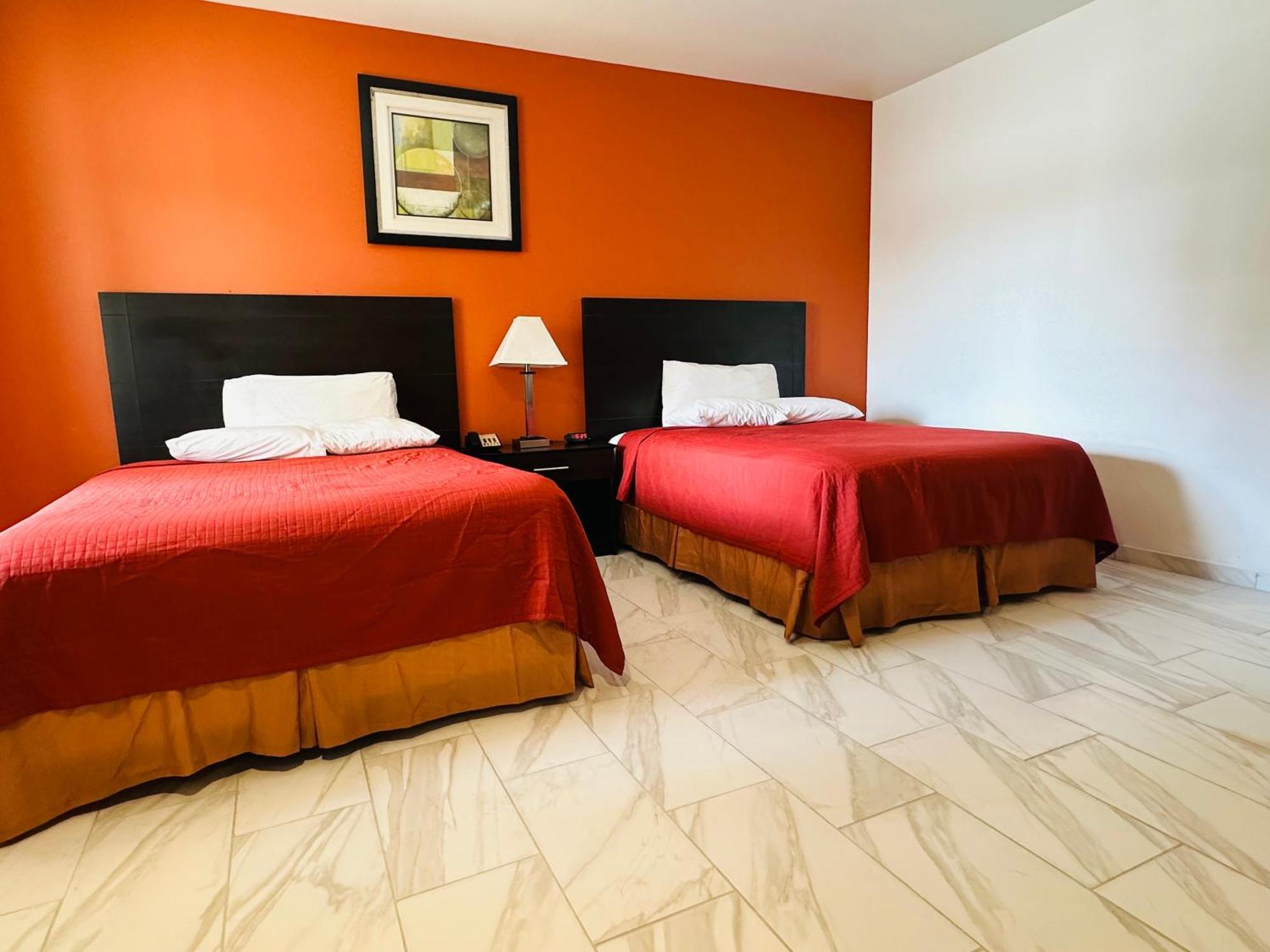 Lux Inn And Suites Three Rivers Zewnętrze zdjęcie