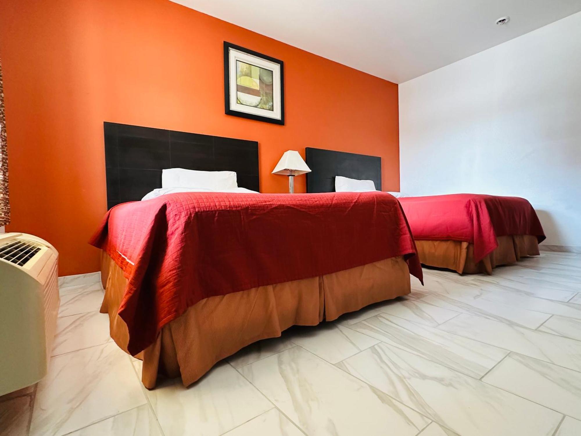 Lux Inn And Suites Three Rivers Zewnętrze zdjęcie